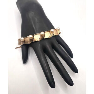Vtg Signed CROWN TRIFARI Faux Pearl Bracelet Gold Brass Plated w/ Safety Chain